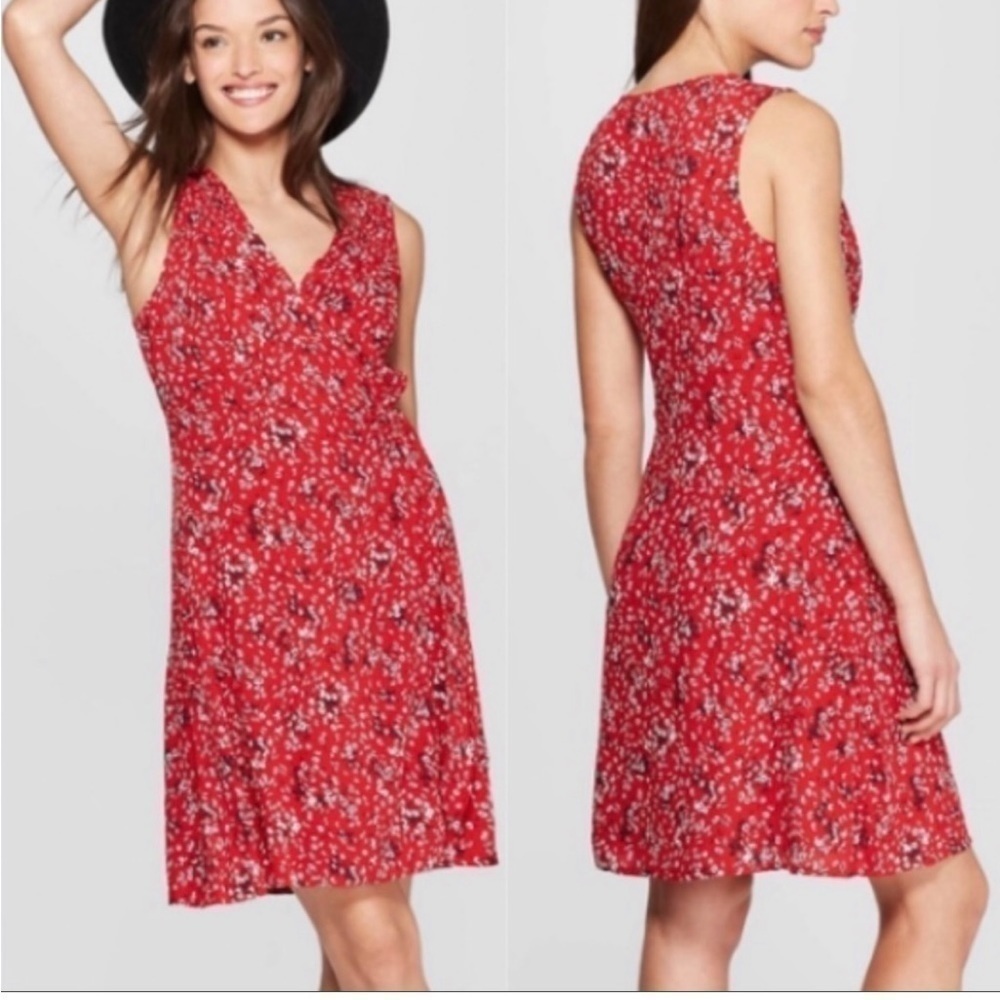 Universal thread Dress Size medium